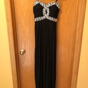 Black Strapless Prom Dress